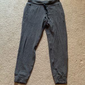 women’s lululemon joggers